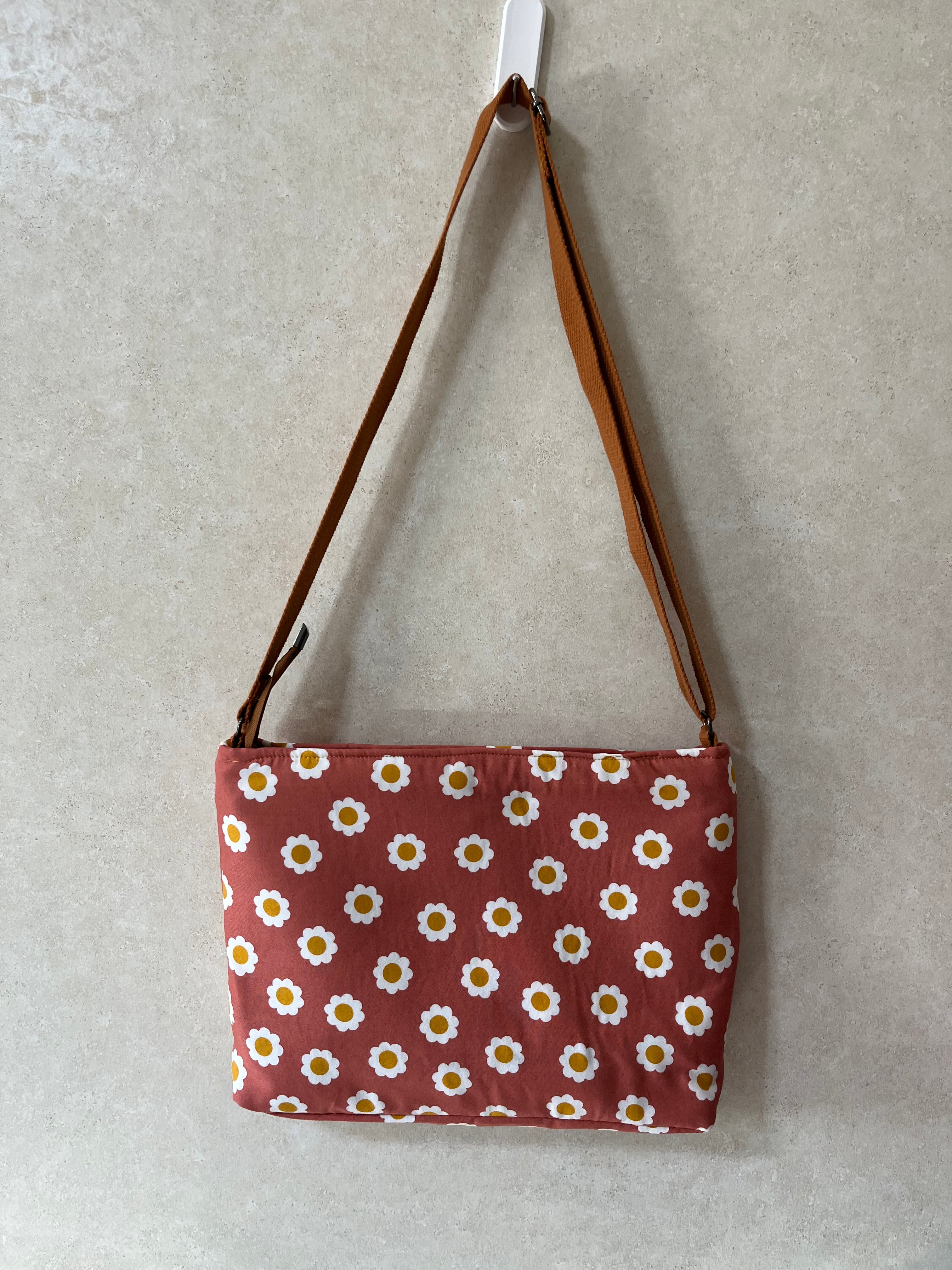 Midi Crossbody with adjustable strap